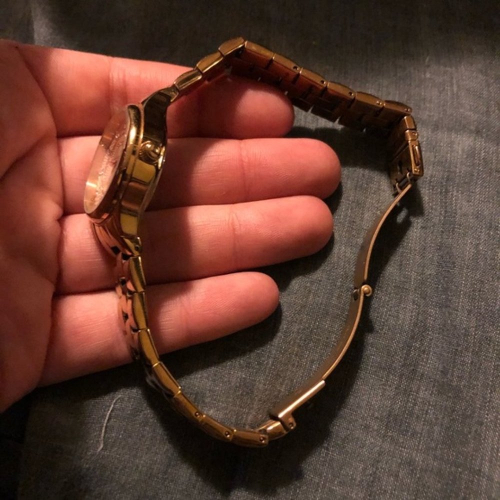 Rose Gold FOSSIL Watch - Picture 4 of 6